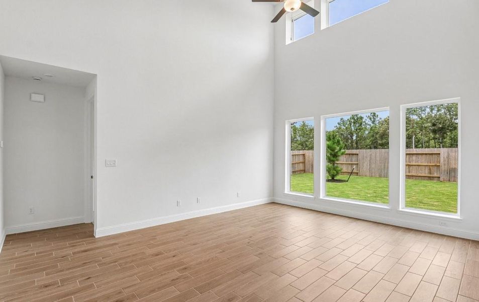 Spacious, unfurnished interior of a new home in WILDTREE 50', Montgomery (Image 13).