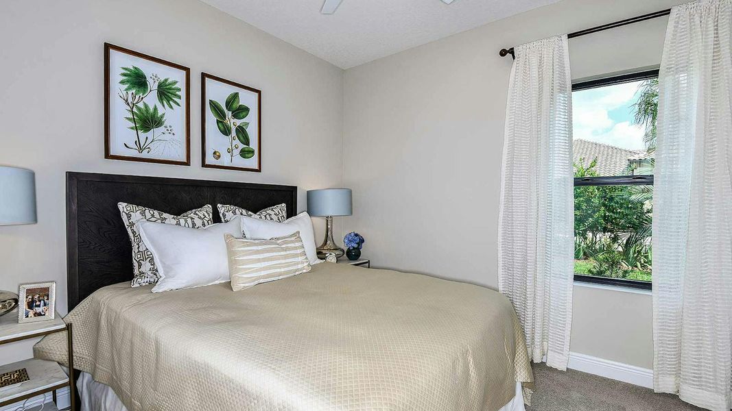 Furnished interior view inside a new home in Vicenza Real Estate and Homes for Sale in North Venice, FL - Neal Communities, Nokomis (Image 20). Furnished interior view inside a new home in Vicenza Real Estate and Homes for Sale in North Venice, FL - Neal Communities, Nokomis (Image 20).