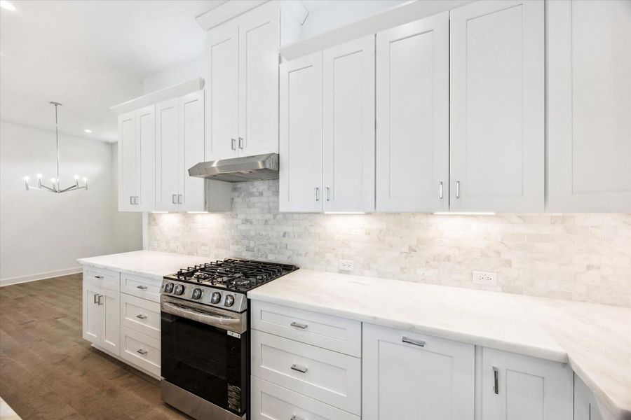 Kitchen with Lots of Cabinets, Drawers and Storage. Kitchen with Lots of Cabinets, Drawers and Storage.