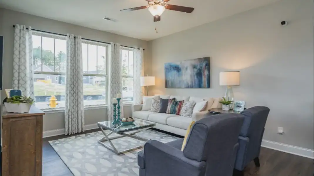 Furnished interior view inside a new home in Battle Bridge, Raleigh (Image 5). Furnished interior view inside a new home in Battle Bridge, Raleigh (Image 5).