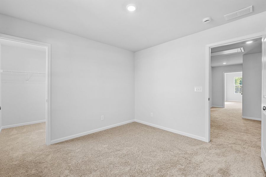Spacious, unfurnished interior of a new home in Bell West, Kernersville (Image 30).