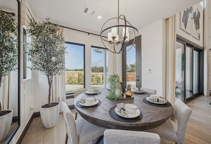 Plan 4069 Dining Room - Staged - 8 of 26