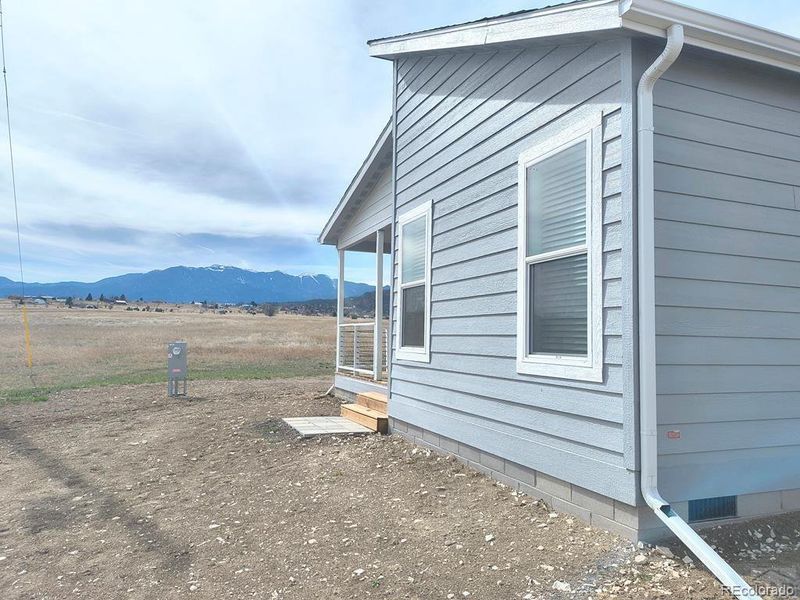 Exterior details and patio area of a home in , Colorado City (Image 16).