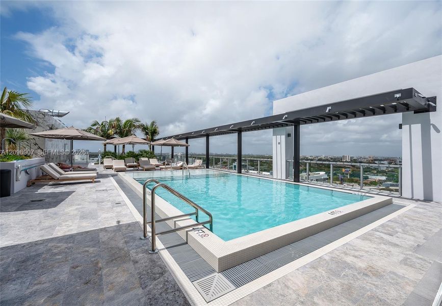 Community amenities in Domus Brickell Park, Miami (Image 26).