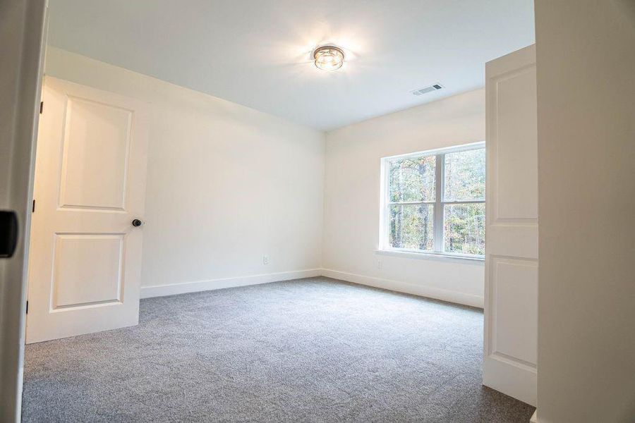 Spacious, unfurnished interior of a new home in , Loganville (Image 23).