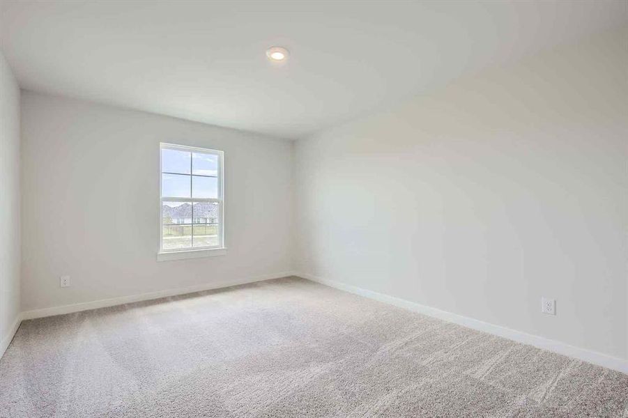 Spacious, unfurnished interior of a new home in Prestige Collection at Overland Grove, Forney (Image 16).