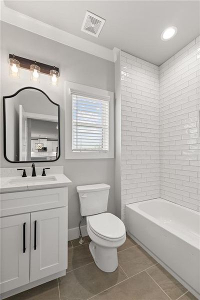 Furnished interior view inside a new home in , Dawsonville (Image 15).