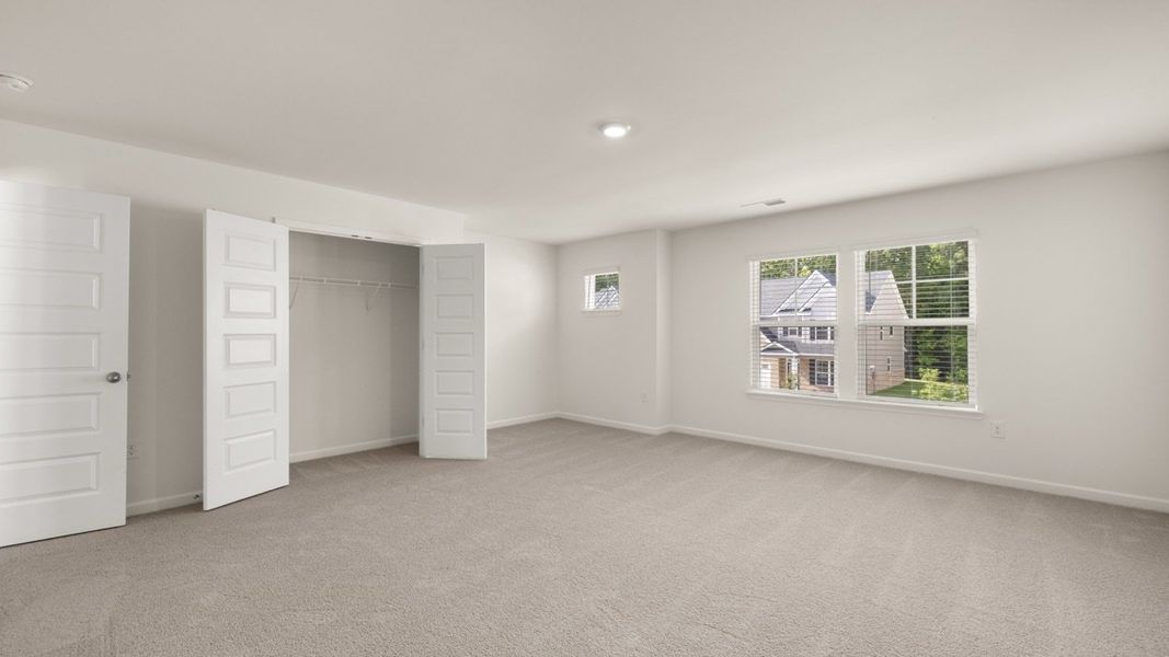 Representative unfurnished interior of a home built from the Hampshire by D.R. Horton in The Gates at Pates Creek, Hampton (Image 38). Representative unfurnished interior of a home built from the Hampshire by D.R. Horton in The Gates at Pates Creek, Hampton (Image 38).