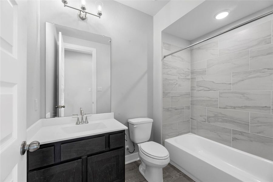 Representative image. Features, specifications, selections and colors may vary.