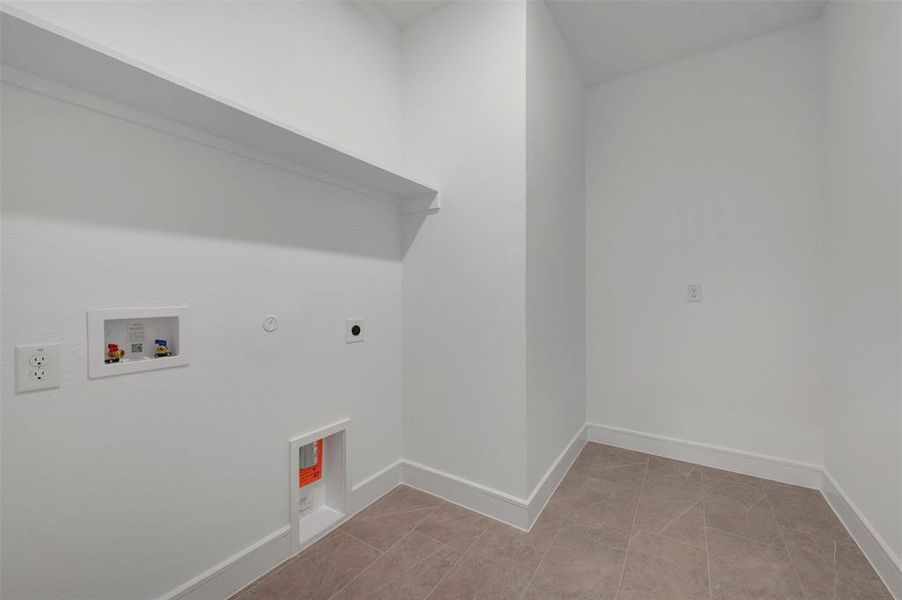 Spacious, unfurnished interior of a new home in Timberbrook, Justin (Image 22).