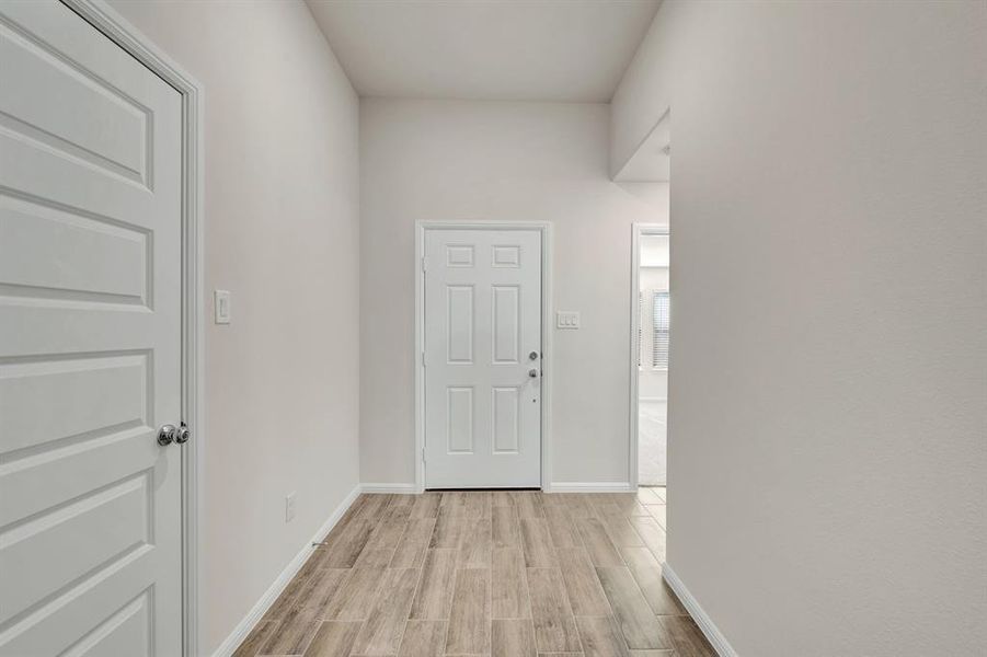 Spacious, unfurnished interior of a new home in Verandah, Royse City (Image 39).