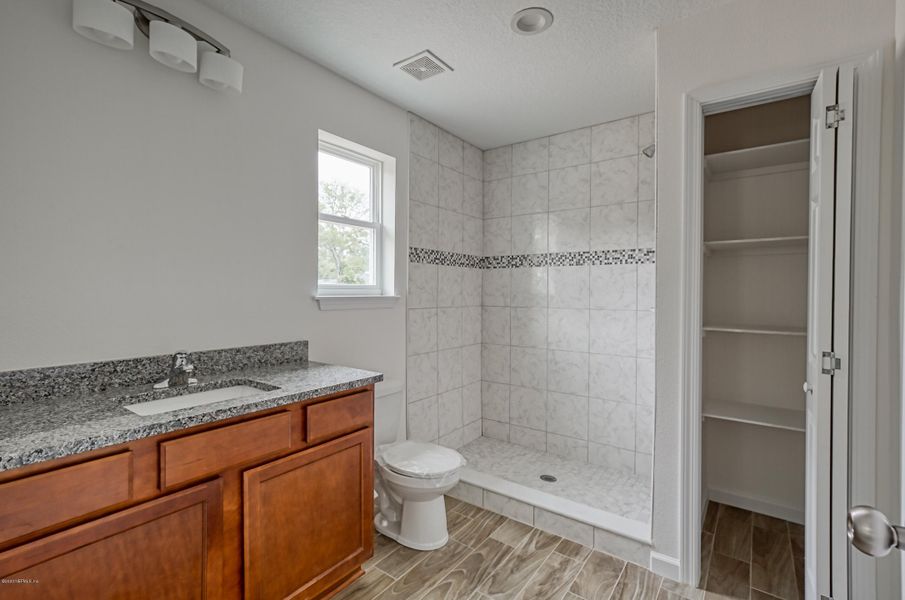 Furnished interior view inside a new home in , Jacksonville (Image 14).