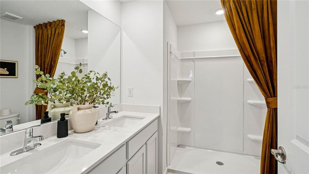 Furnished interior view inside a new home in Derby Creek, Ocala (Image 14). Furnished interior view inside a new home in Derby Creek, Ocala (Image 14).