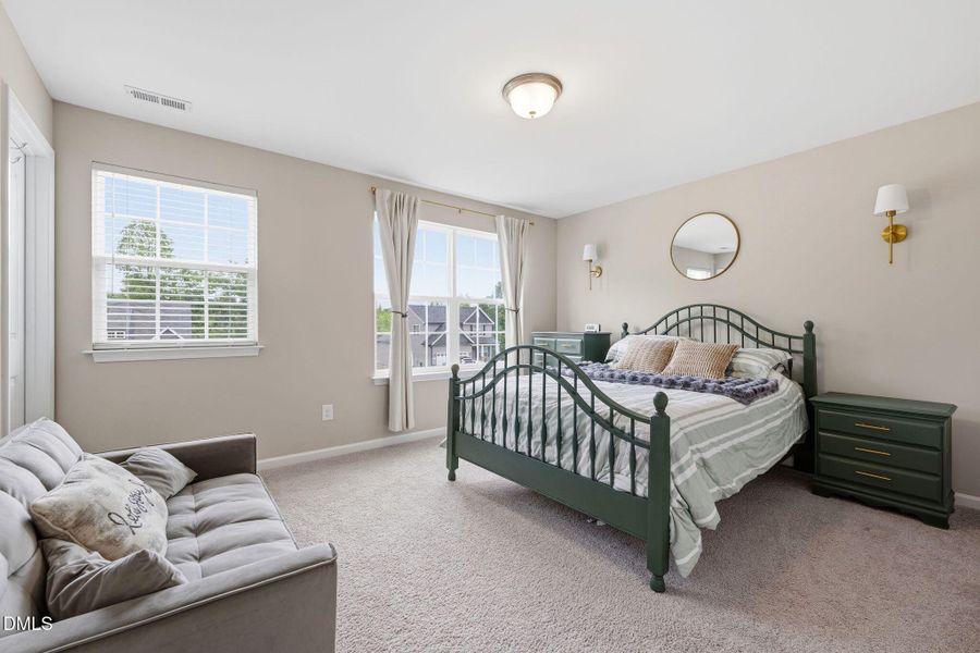 24-web-or-mls-_2041785