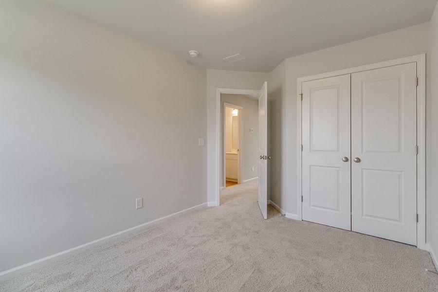 Spacious, unfurnished interior of a new home in Haynes Park, Columbia (Image 22).