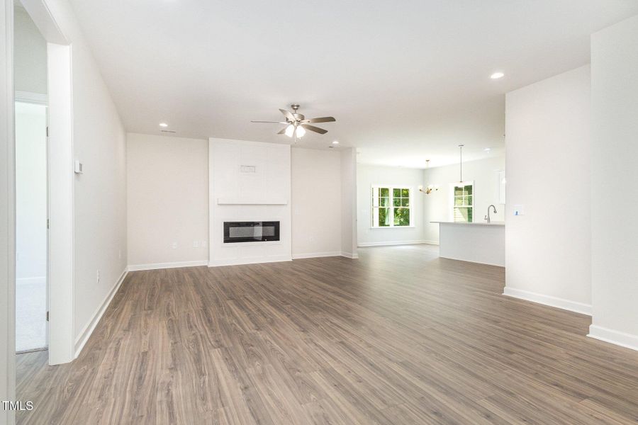 005_kv0a9368-edit_228 005_kv0a9368-edit_228