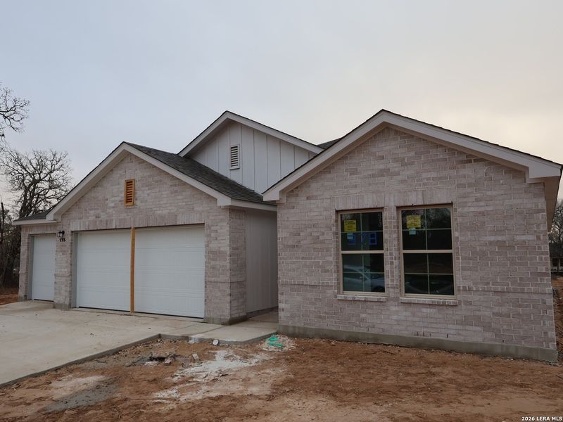 In-progress construction of a new home in Jordan's Ranch, San Antonio, TX (Image 25).