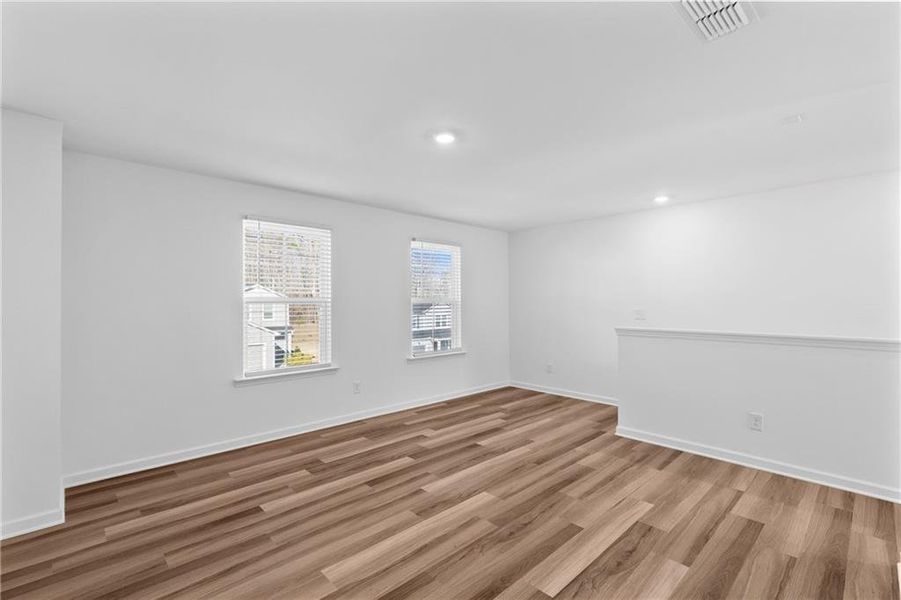 Spacious, unfurnished interior of a new home in Avery Ridge, Gainesville (Image 25).