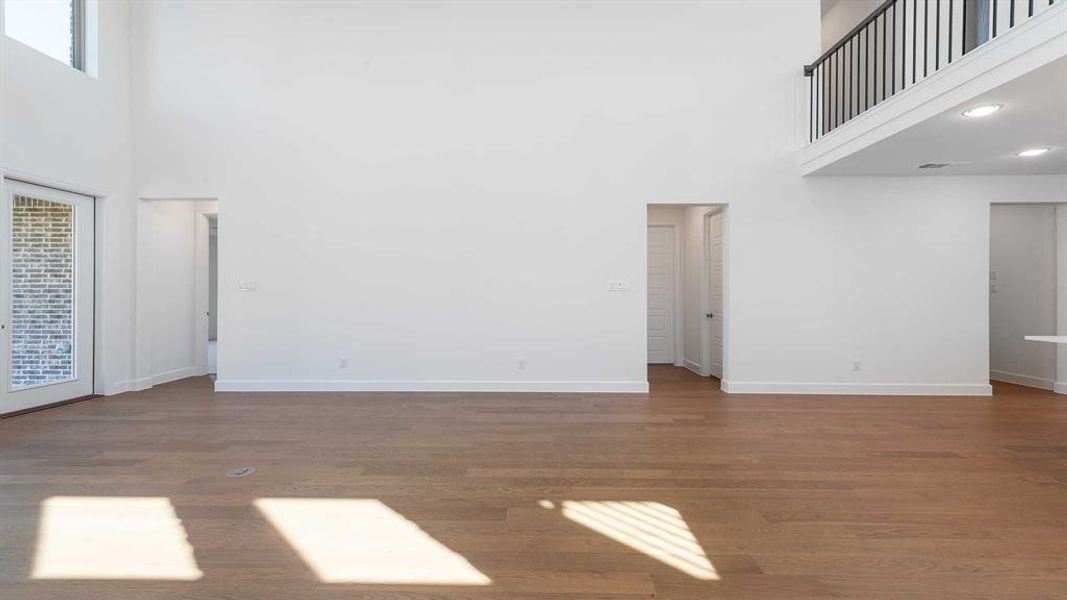 Spacious, unfurnished interior of a new home in Mosaic 50', Celina (Image 17).