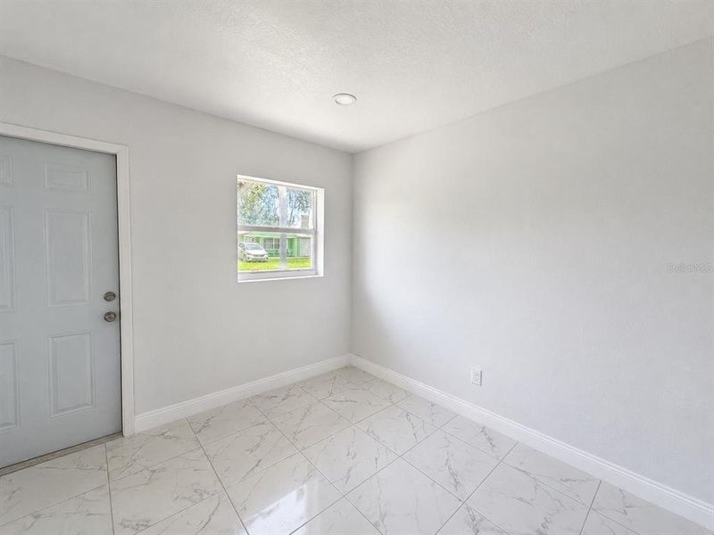 Spacious, unfurnished interior of a new home in , Holiday (Image 18).