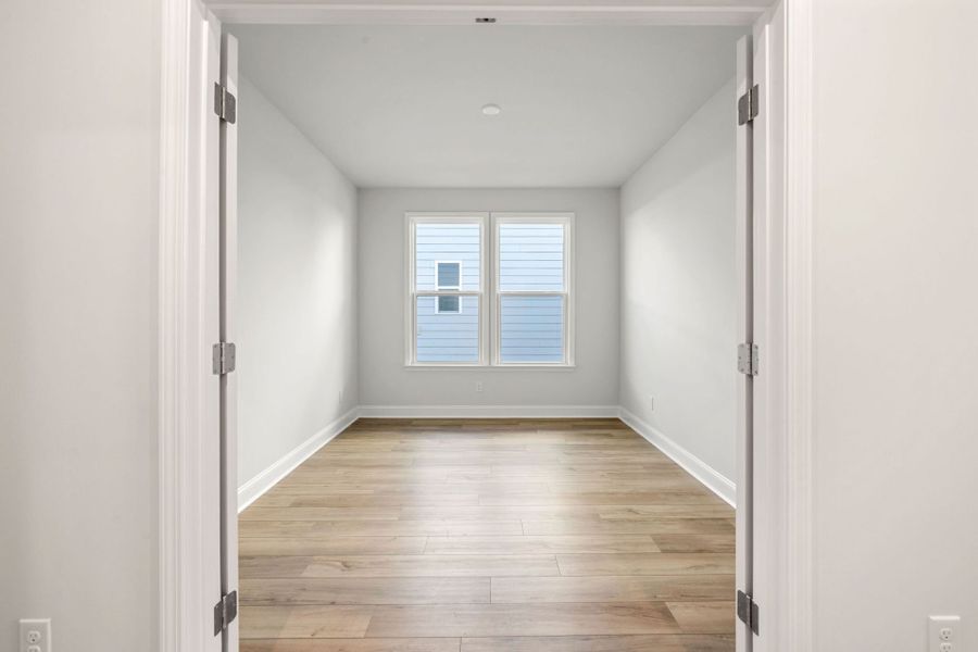 Spacious, unfurnished interior of a new home in Sun City Hilton Head, Bluffton (Image 23). Spacious, unfurnished interior of a new home in Sun City Hilton Head, Bluffton (Image 23).