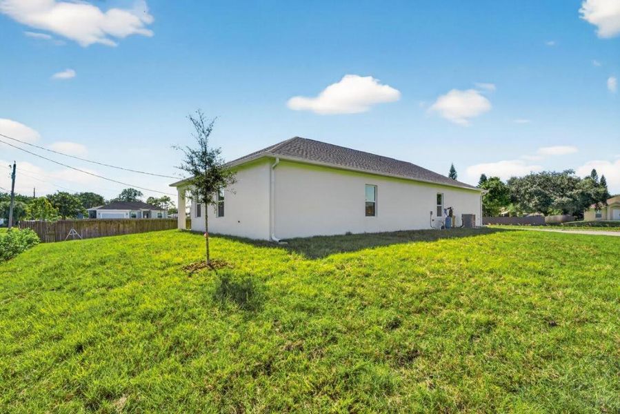 8426-E-98th-Ave-HigMedia-046