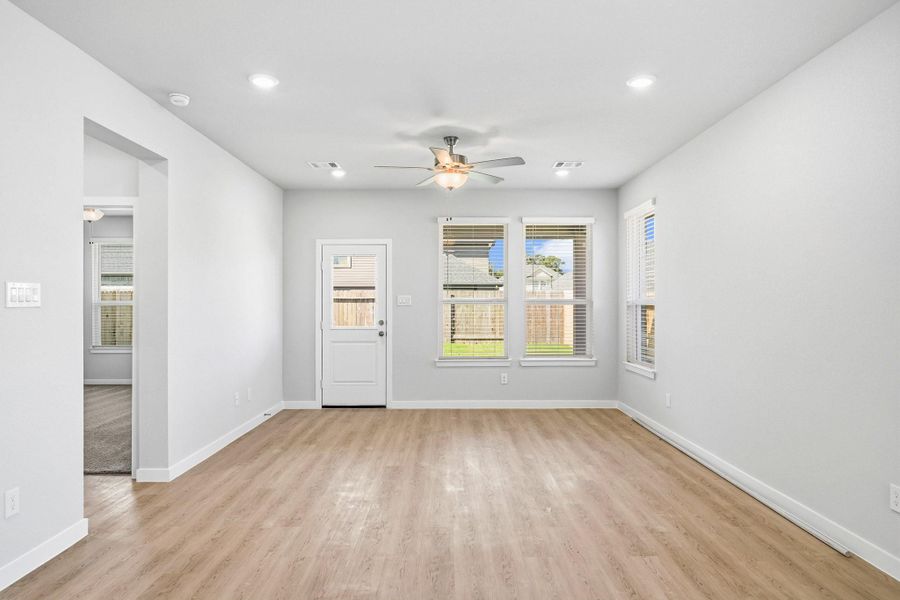 Spacious, unfurnished interior of a new home in Audubon, Magnolia (Image 14). Spacious, unfurnished interior of a new home in Audubon, Magnolia (Image 14).