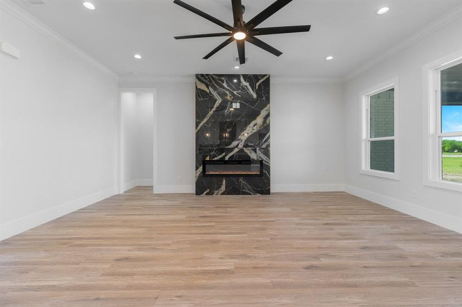 Spacious, unfurnished interior of a new home in , Royse City (Image 22).