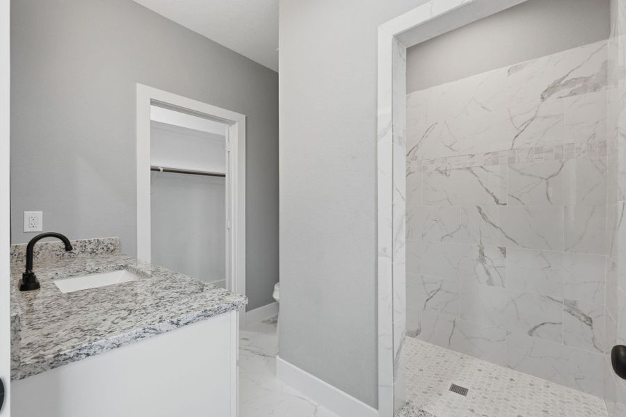 Furnished interior view inside a new home in , Willis (Image 10).