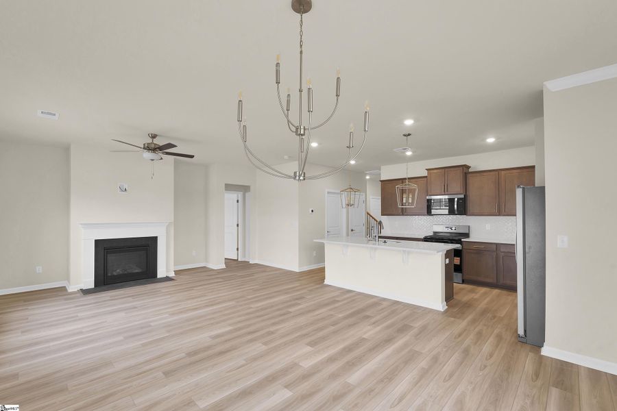 Image 24 of a home in Sedona.