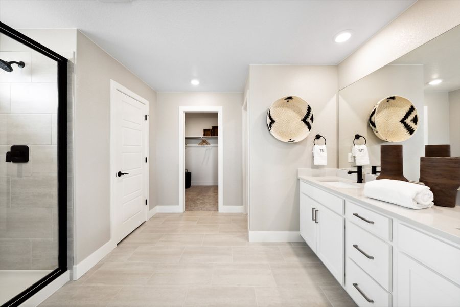 Furnished interior view inside a new home in Sterling Ranch Ascent Village, Littleton (Image 24).