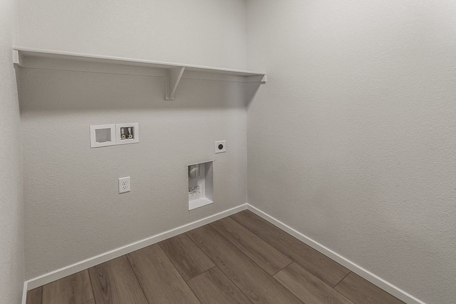 Spacious, unfurnished interior of a new home in Trailside, Timnath (Image 39). Spacious, unfurnished interior of a new home in Trailside, Timnath (Image 39).