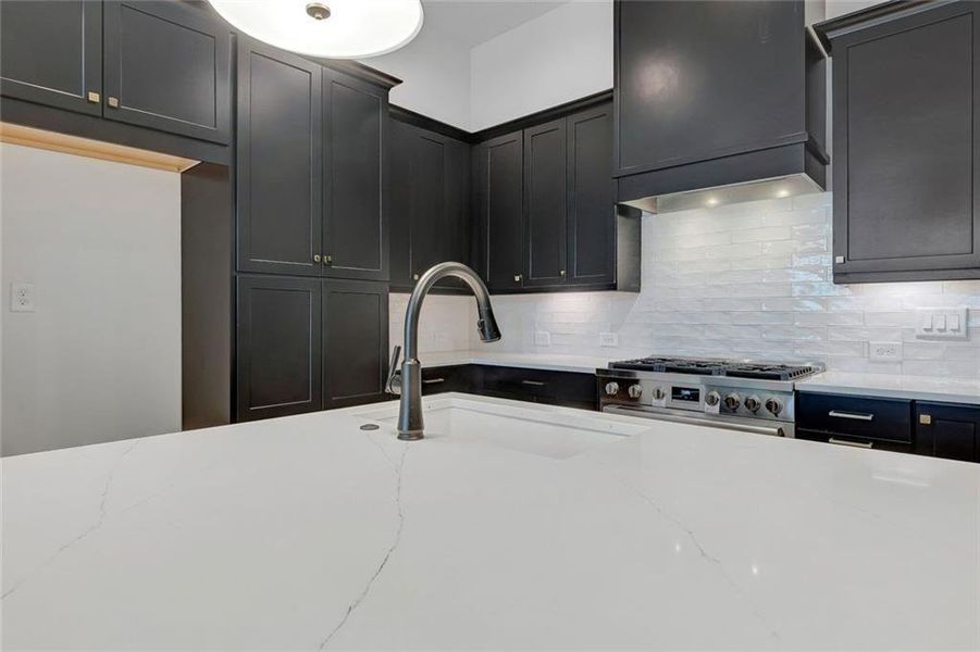 Close-up of interior finishes inside a home in , Fayetteville (Image 22).