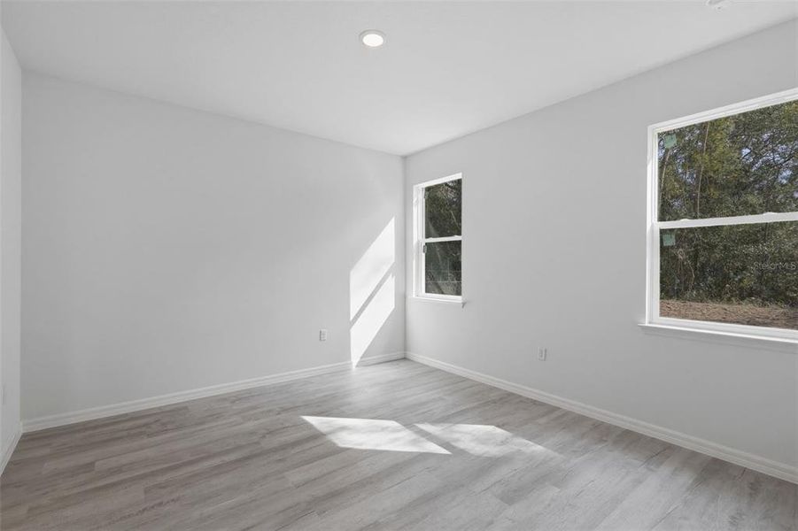Spacious, unfurnished interior of a new home in , Sorrento (Image 22).