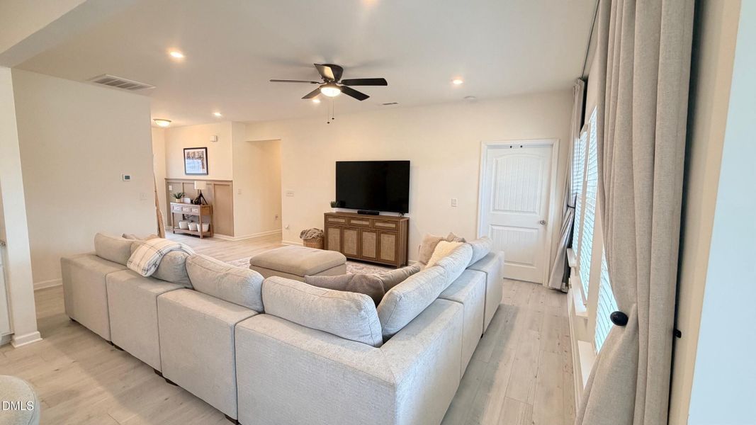 living 1 94 bonnie living 1 94 bonnie