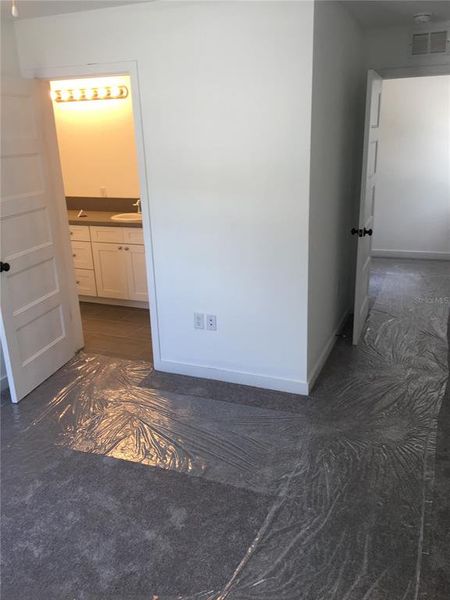 Spacious, unfurnished interior of a new home in , Brooksville (Image 20).