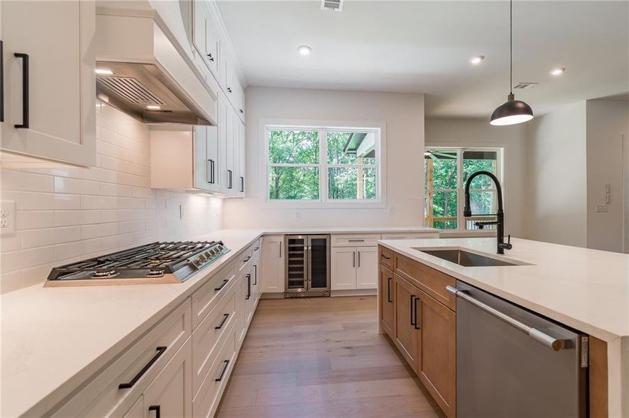 Furnished interior view inside a new home in , Gainesville (Image 5).