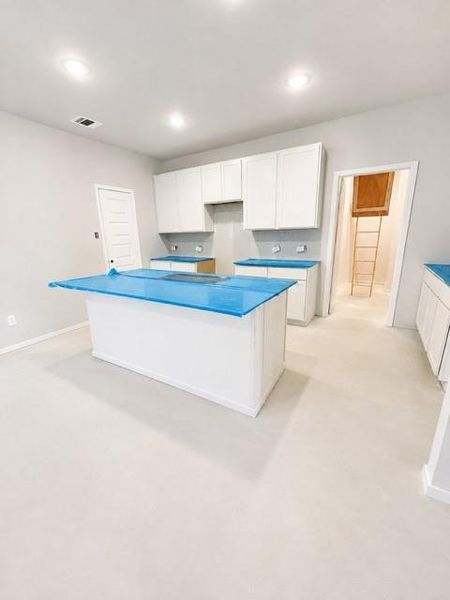 21119 Baglio Oak Construction Photo 9/2