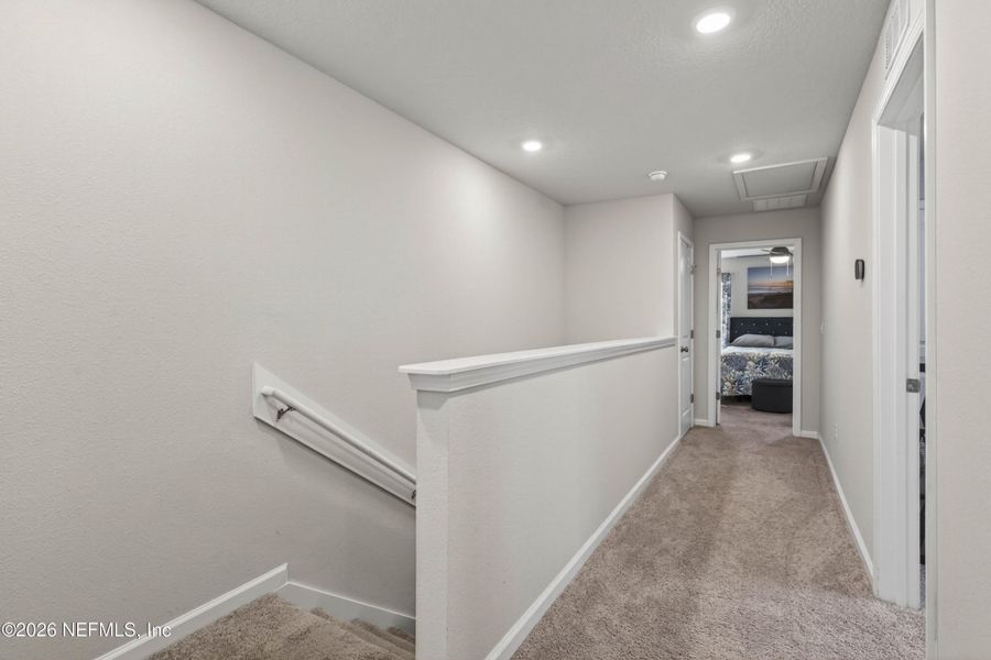 Spacious, unfurnished interior of a new home in , Jacksonville (Image 25).