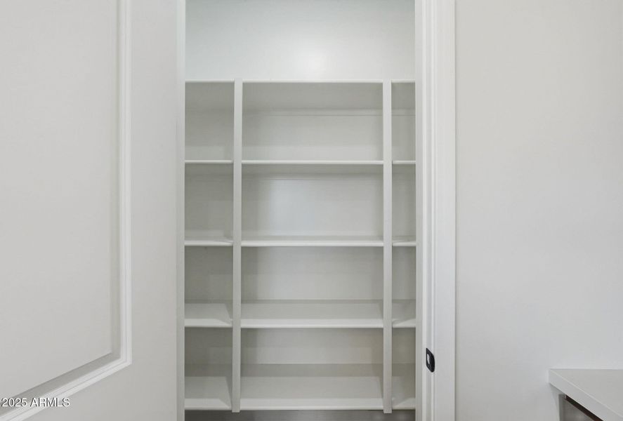 028_ListerPros 028_ListerPros