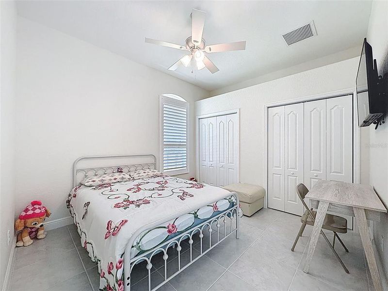 Furnished interior view inside a new home in , Spring Hill (Image 10).