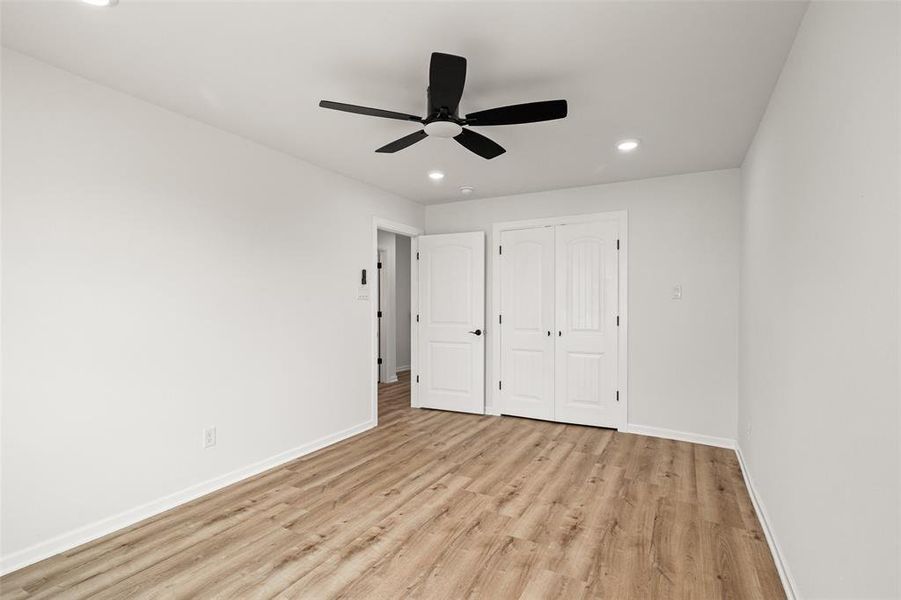Spacious, unfurnished interior of a new home in , Woodway (Image 16). Spacious, unfurnished interior of a new home in , Woodway (Image 16).