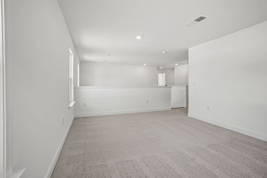 Spacious, unfurnished interior of a new home in Elmbrook, Indian Trail (Image 68). Spacious, unfurnished interior of a new home in Elmbrook, Indian Trail (Image 68).