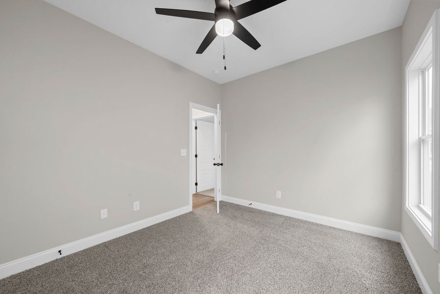 Representative unfurnished interior of a home built from the Cumberland by Rockwood Homes in New Hope Estates, Nashville (Image 19).