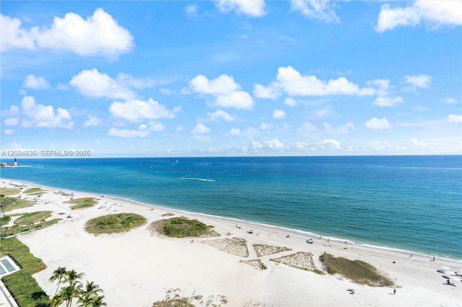 Natural landscape and outdoor views near Casamar in Pompano Beach (Image 56).