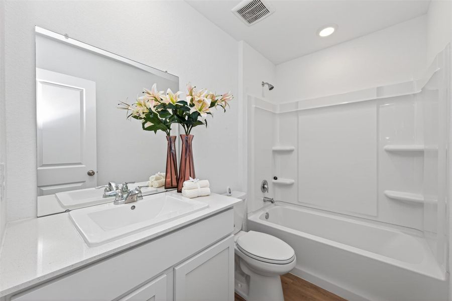 Image 36 of a home in Tavola. Image 36 of a home in Tavola.