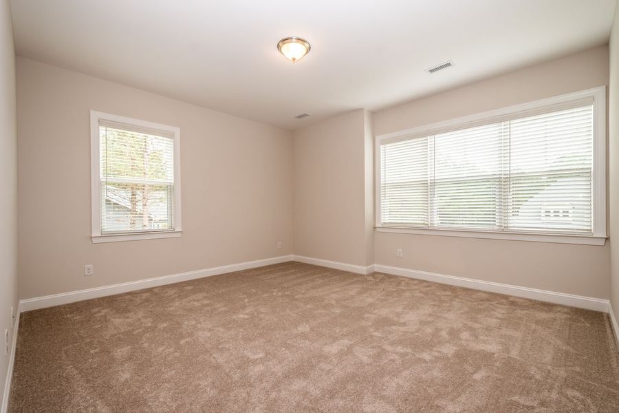 Representative unfurnished interior of a home built from the St Andrews with 3rd Floor Retreat by Greybrook Homes in Edmunds Farm, Clover (Image 25).