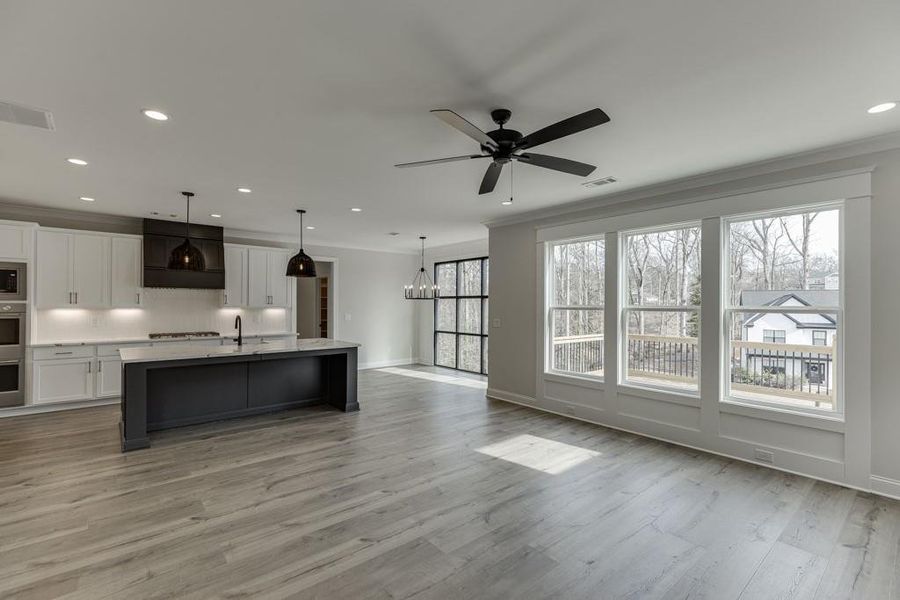 Image 49 of a home in .