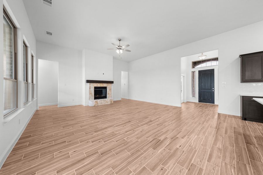 Spacious, unfurnished interior of a new home in Creekview Farms, Greenville (Image 20). Spacious, unfurnished interior of a new home in Creekview Farms, Greenville (Image 20).