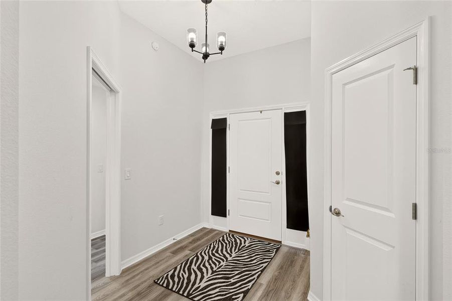 Spacious, unfurnished interior of a new home in , The Villages (Image 23).